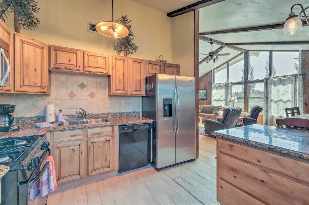 Flagstaff Townhome - Walk To Country Club And Pools! Kültér fotó